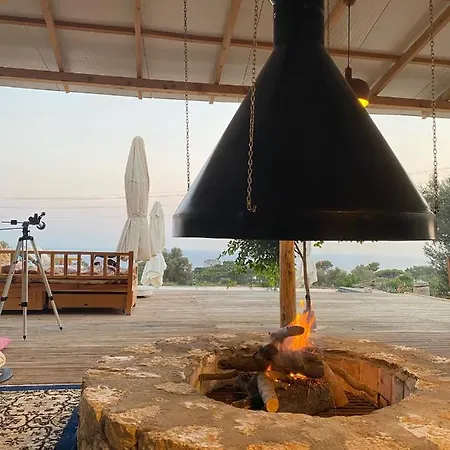 Beso فندق باتارا